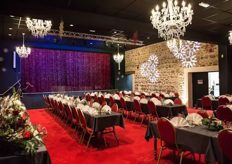 Repas Spectacle au Cabaret de Trivy